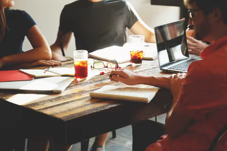 Business immigration advice for entrepreneurs, employers and overseas businesses